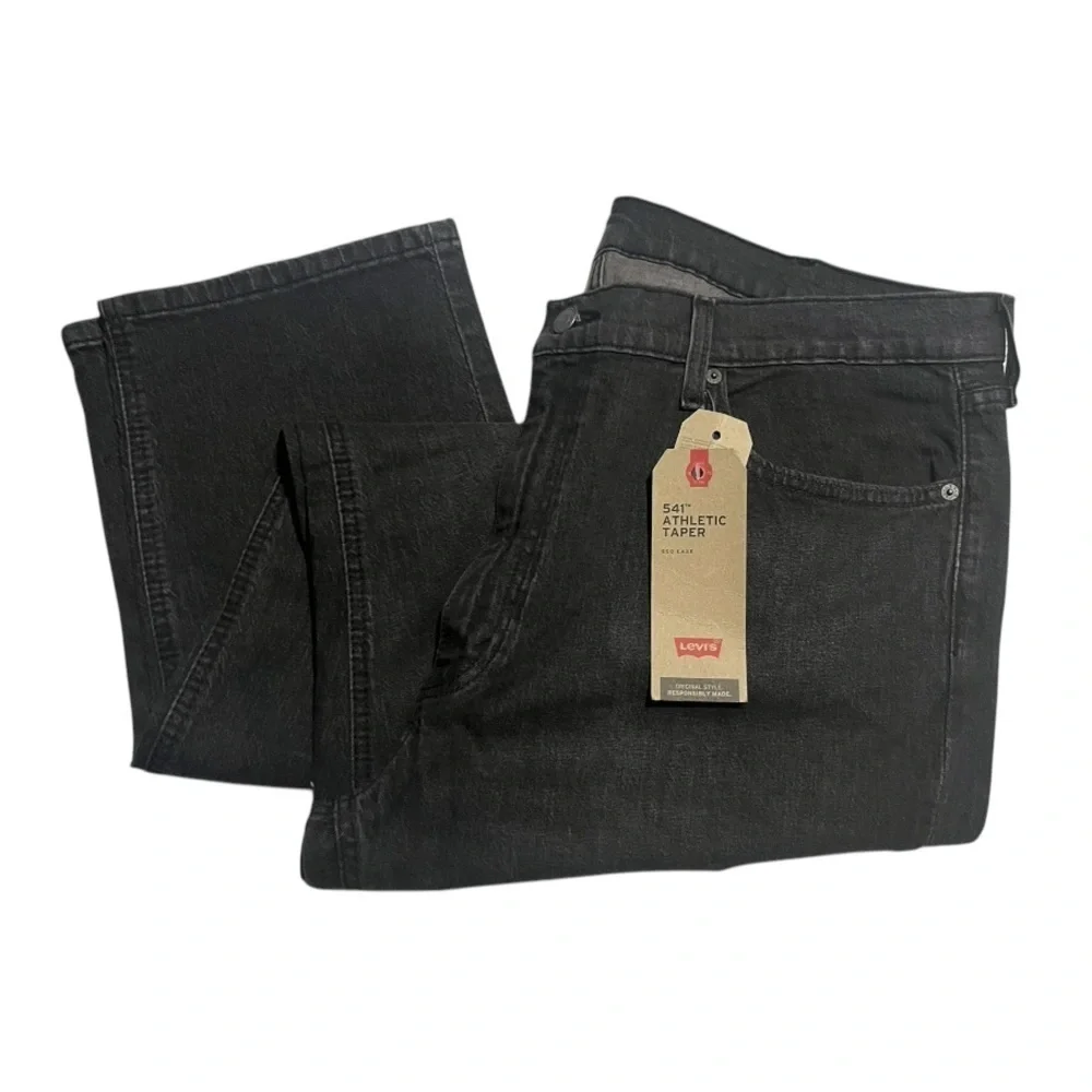 NWT 541 ATHLETIC TAPER FIT MEN'S JEANS Size 40x34
